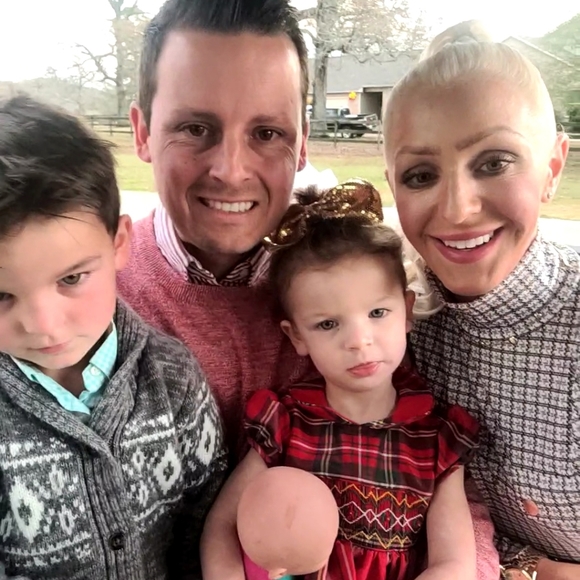 Meet your Posher, Rachel - Picture 5 of 6